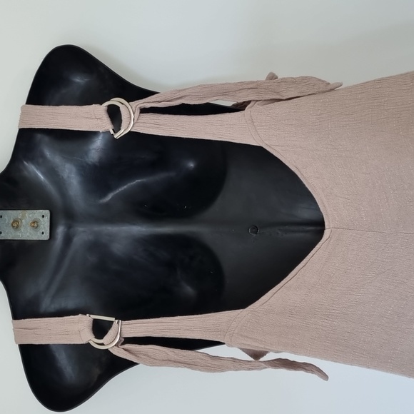 💥 3 for $20 Sndys everyday, cream long pants playsuit, adjustable straps,size M - Picture 6 of 8